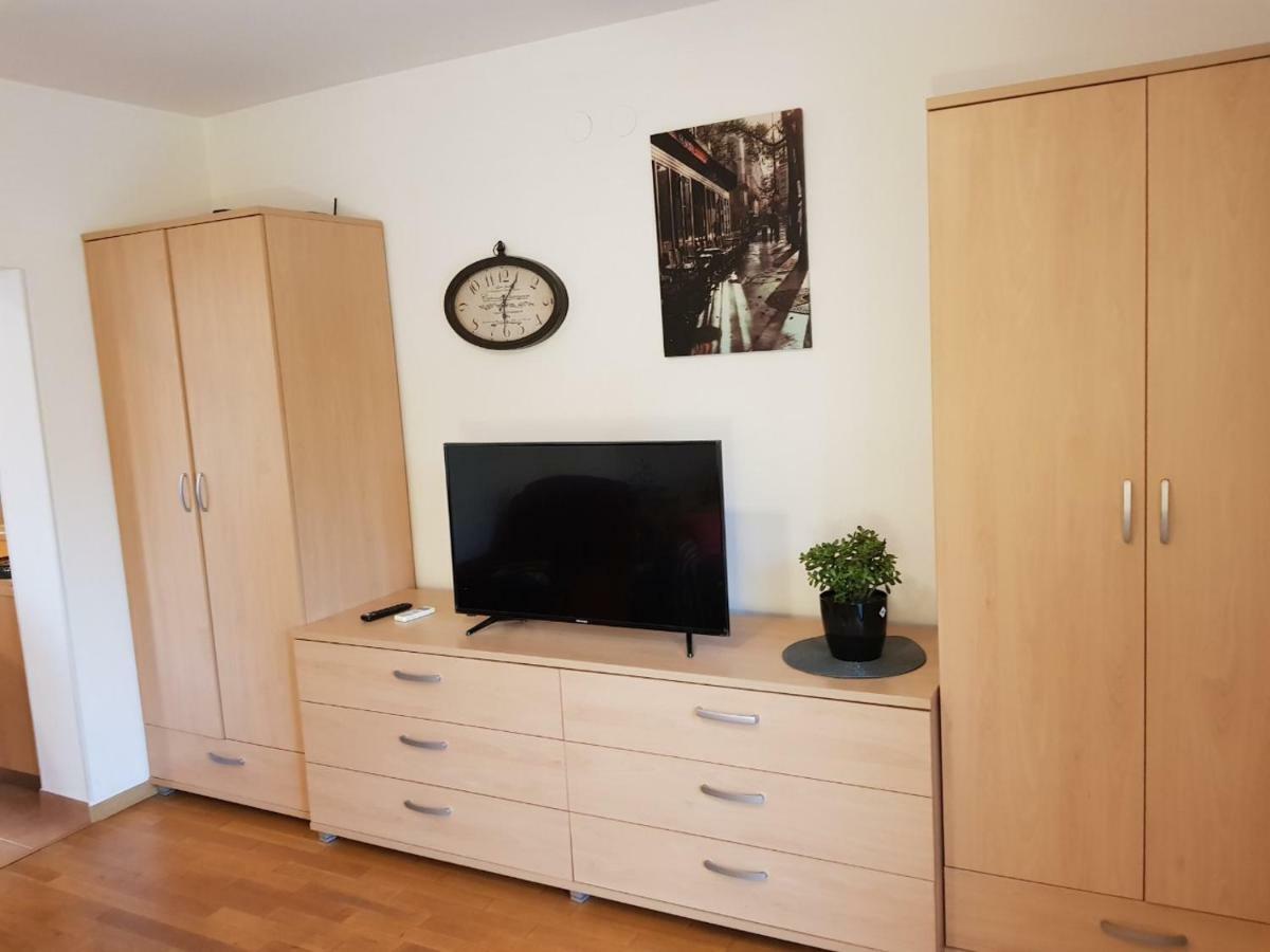 Apartment Tina By The Beach Пєщана-Увала Екстер'єр фото